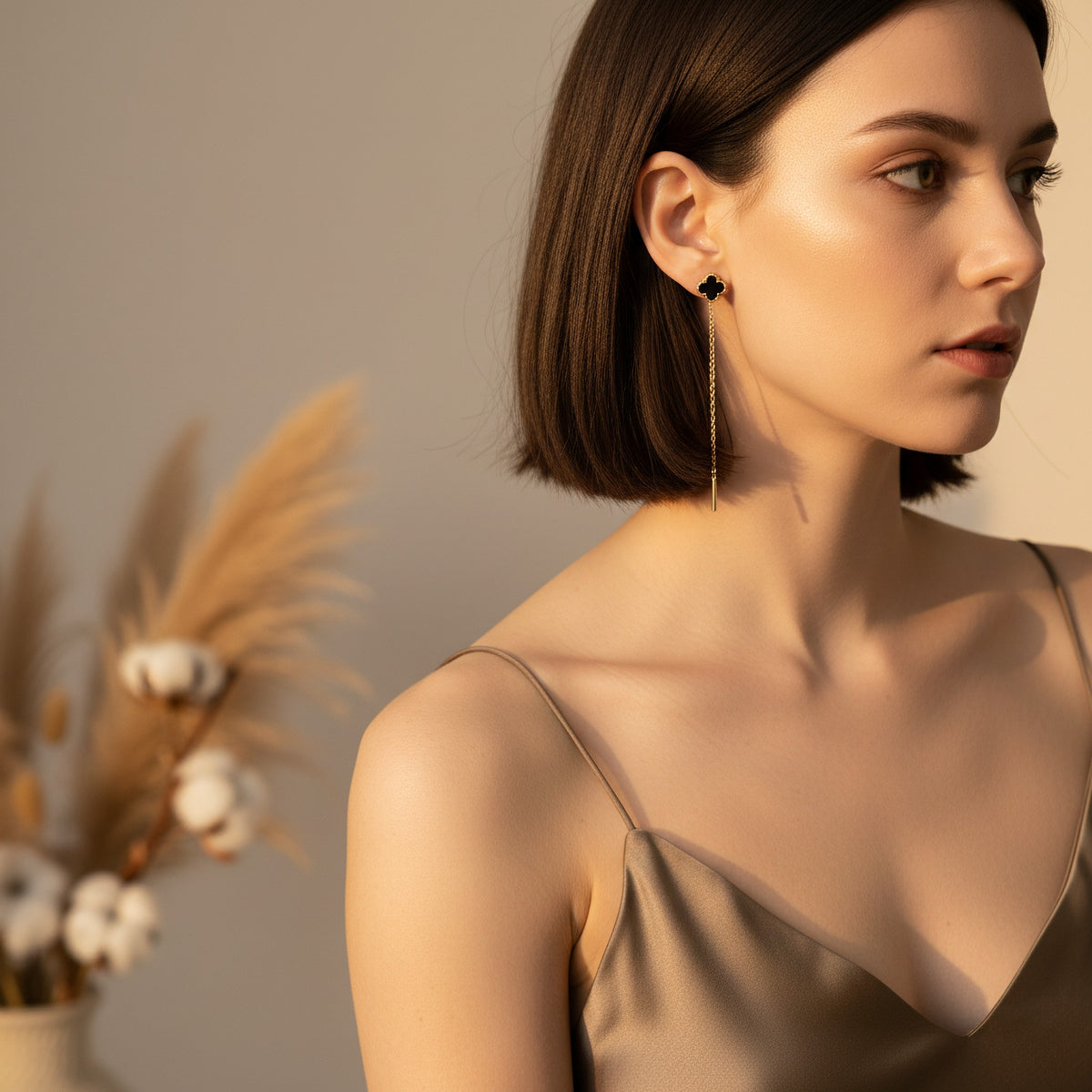Trifoglio Clover Threader Earrings