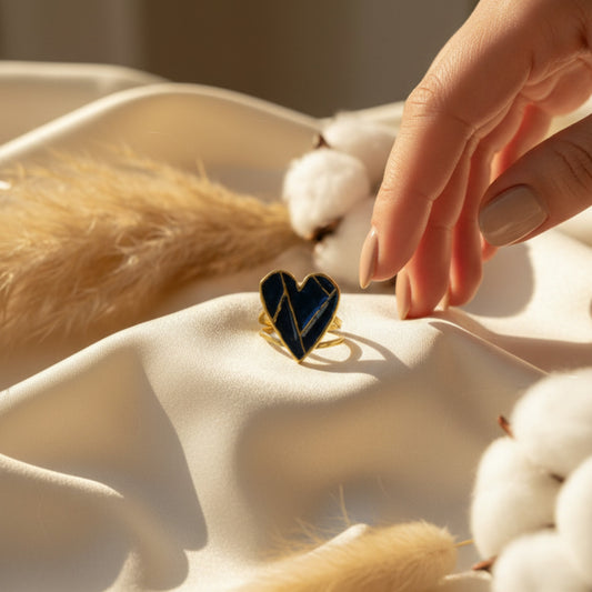 Cuore Enamel Heart Ring