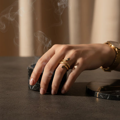 Serpente Gold Snake Ring