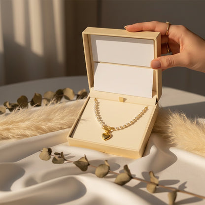 Perla Pearl & Gold Heart Necklace