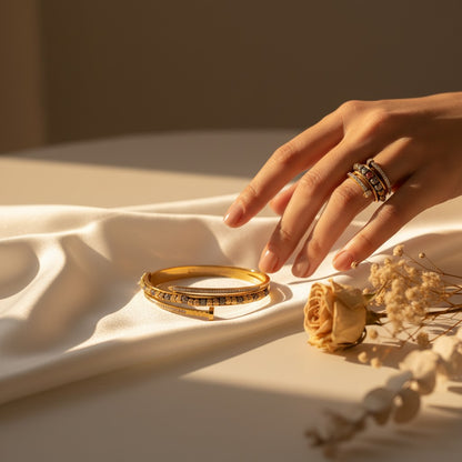 Sentiero Dark Stone Bangle & Ring Set
