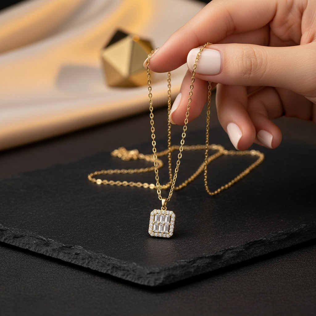 Palazzo Cubic Zirconia Earrings & Pendant Set